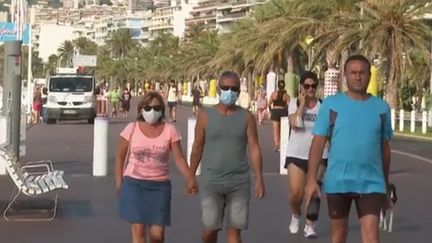 Covid-19 : le port du masque devient obligatoire à Nice (FRANCEINFO)