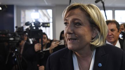 Marine Le Pen, présidente du Front national, lors de ses vœux à la presse, à Paris, le 4 janvier 2015. (ALAIN JOCARD / AFP)