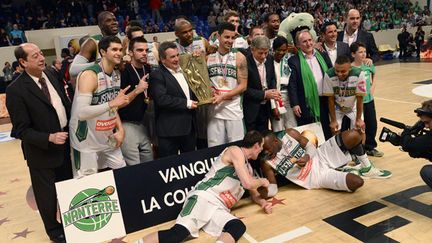 Nanterre remporte la Coupe de France (LIONEL BONAVENTURE / AFP)