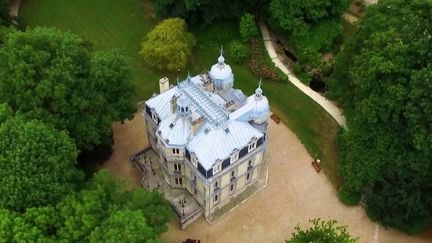 Le 13 heures de France 2 vous emmène sur les traces du Comte de Monte-Cristo, mardi 3 septembre. Le film est un immense succès au cinéma avec déjà près de huit millions d’entrées et suscite la curiosité pour les lieux de cette histoire, comme le célèbre château d’If à Marseille (Bouches-du-Rhône). (France 2)