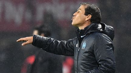 Rudi Garcia est satisfait du point pris par ses joueurs au Parc (FRANCK FIFE / AFP)