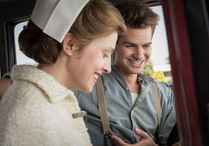 Teresa Palmer et Andrew Garfield dans "Tu ne tueras point" de Mel Gibson 
 (Cross Creek Pictures Pty Ltd / Mark Rogers)