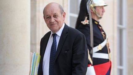 Jean-Yves Le Drian&nbsp;arrive à l'Elysée (Paris), le 22 juillet 2019. (LUDOVIC MARIN / AFP)