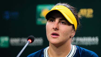 La Canadienne Bianca&nbsp;Andreescu répond aux questions des journalistes pendant le tournoi d'Indian Wells, le samedi 9 octobre 2021. (ROB PRANGE / SPAIN DPPI)