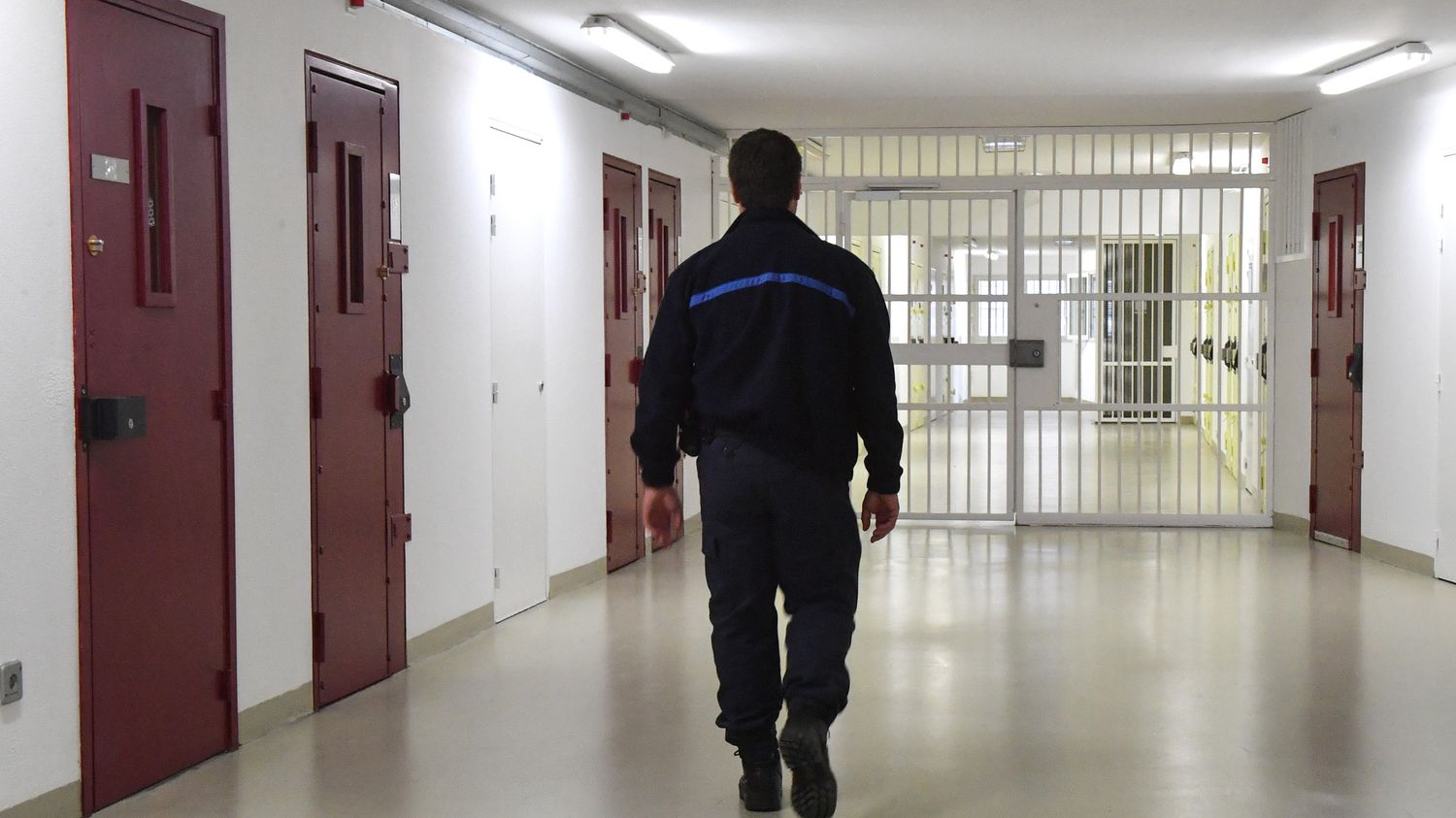 Nouveau Record De Détenus Dans Les Prisons Françaises Avec 71 828 ...