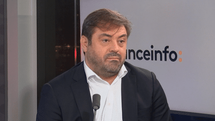 Enrique Martinez, directeur général de Fnac-Darty, invité de franceinfo le 24 novembre 2023. (FRANCEINFO / RADIOFRANCE)