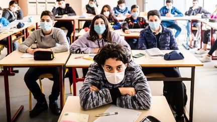 Une classe de 4eme, le 15 mars 2021, à Perpignan (Pyrénées-Orientales). (JC MILHET / HANS LUCAS / AFP)