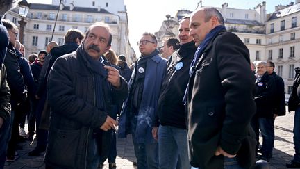 Philippe Martinez et Laurent Berger, les dirigeants de la CGT et de la CFDT, devant l'Assemblée nationale, à Paris, le 16 mars 2023. (ALAIN JOCARD / AFP)