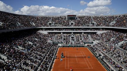 Le cours Philippe Chatrier lors de la rencontre Djokovic-Thiem, le 8 juin 2019. (THOMAS SAMSON / AFP)