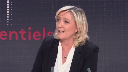 Marine Le Pen, candidate RN à la présidentielle, le 15 novembre 2021. (FRANCEINFO / RADIO FRANCE)