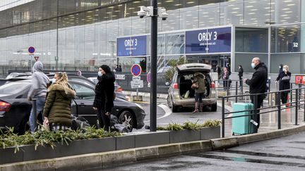 Une entrée de l'aéroport d'Orly (illustration, le 7 février 2021). (MAGALI COHEN / HANS LUCAS)