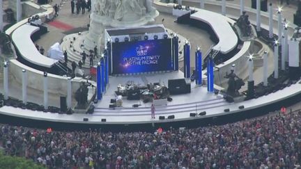 De nombreux artistes, comme Alicia Keys&nbsp;et&nbsp;Diana Ross, seront&nbsp;présents samedi 4 juin pour un concert en l’honneur du jubilé d’Elizabeth II, qui ne pourra pas y assister en raison de ses difficultés à marcher et rester debout.&nbsp; (CAPTURE ECRAN FRANCE 2)