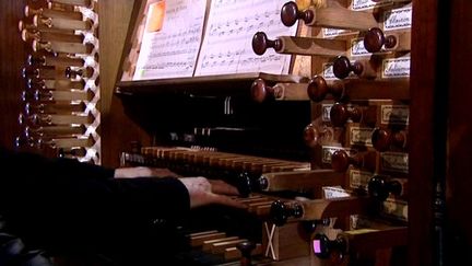 L'orgue de la basilique de Luxeuil-les-Bains
 (France3/culturebox)