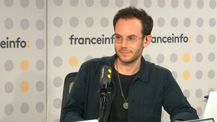 Clément Viktorovitch dans Entre les lignes, sur franceinfo,le 3 mai 2022. (FRANCEINFO / RADIO FRANCE)