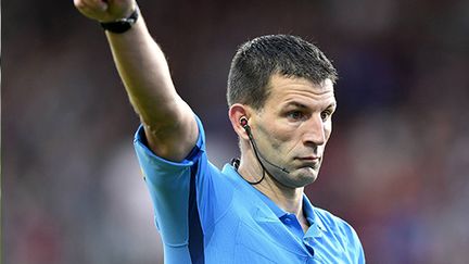 À gauche, Jérémy Stinat&nbsp;lors d'un match de Coupe de France avec Grenoble, le 19 avril 2005. Et à droite lors du match de Ligue 2, Brest-Paris FC, le 10 août 2018.&nbsp; (CRÉDITALAIN JULIEN / AFP ET Philippe Renault/MAXPPP)