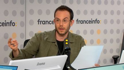 Clément Viktorovitch dans Entre les lignes, sur franceinfo, le 7 juin 2022. (FRANCEINFO / RADIO FRANCE)