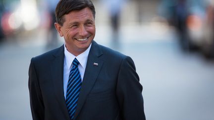 Borut Pahor, 52 ans, dirige la Slovénie depuis 2012. L'ancien Premier ministre, issu des rangs du Parti social-démocrate de Slovénie (SDSS), a battu son prédécesseur Danilo Türk avec plus de 67% des suffrages lors de la présidentielle. 

 ( AFP PHOTO / JURE MAKOVEC / AFP / Jure Makovec)