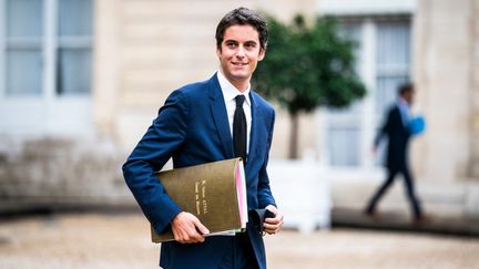 Gabriel Attal à Paris le 20 octobre 2021. (XOSE BOUZAS / HANS LUCAS / AFP)