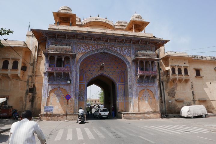 The Nakkar Khana Gate is one of the entrance gates to the City Palace of Jaipur (Rajasthan) (EMMANUEL LANGLOIS / FRANCEINFO)