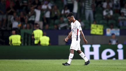 Angel Gomes, milieu de terrain de Lille, expulsé à la 40e minute du match contre le Sporting Portugal lors de la première journée de la Ligue des champions, le 17 septembre 2024 à Lisbonne. (FILIPE AMORIM / AFP)