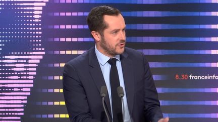 Nicolas Bay, vice-président du parti Reconquête!, était samedi 12 mars l'invité du 8h30 franceinfo. (FRANCEINFO / RADIOFRANCE)