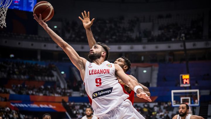 Le Libanais Sergio El Darwich contre le Canada à la Coupe du monde, à Jakarta (Indonésie), le 27 août 2023. (FIBA)