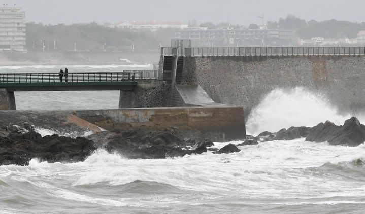 La tempête Gabriel frappe le littoral Atlantique, le 29 janvier 2019. (MAXPPP)