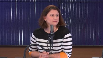 Roxana Maracineanu, ministre déléguée chargée des Sports, le 19 février 2021 sur franceinfo.
 (FRANCEINFO / RADIO FRANCE)