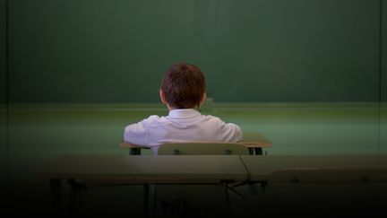 L'école, cible des complotistes. (MAXIME BARDOU / RADIO FRANCE)