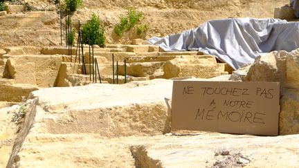 Sur le site de la Corderie, où a été découverte une carrière antique, le 4 août 2017, à Marseille. (CITIZENSIDE/DENIS THAUST / CITIZENSIDE)