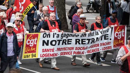 Des retraités&nbsp;manifestent contre, notamment, la hausse de la CSG sur leurs pensions, à Paris, le 14 juin 2018. (MAXPPP)