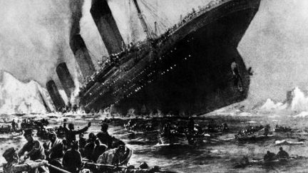 Dessin représentant le naufrage du Titanic, dans la nuit du 14 au 15 avril 1912 dans l'Atlantique nord. Le navire avait coulé après avoir heurté un iceberg au cours de son voyage inaugural. (AFP)