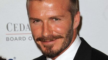 Mais la vraie question que tout le monde se (re)pose cette semaine est: David Beckham a-t-il abus&eacute; du botox? Moins que son &eacute;pouse en tout cas. (MCMULLAN CO / SIPA)