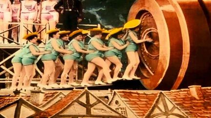 La version colorisée du &quot;Voyage dans la lune&quot; de Méliès
 (France3/culturebox)