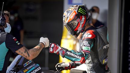 Fabio Quartararo (Yamaha-Petronas) lors de la 3e séance d'essais libres du Grand Prix d'Andalousie de MotoGP (GIGI SOLDANO / DPPI MEDIA)