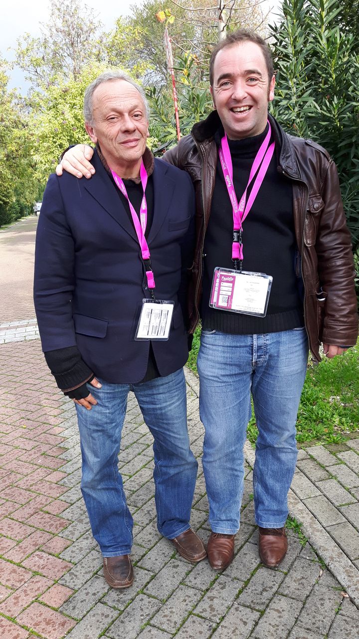 Marc (ancien sans-abri) et Eric, en colocation solidaire depuis sept&nbsp;mois à Lyon. (MATHILDE IMBERTY)