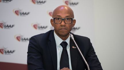 Frankie Fredericks lors d'une conférence de l'IAAF