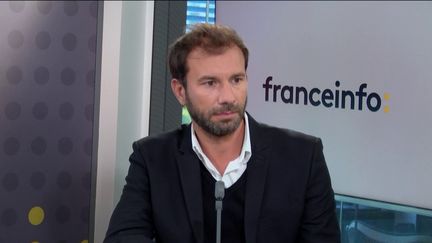 Mathieu Plane,&nbsp;économiste à l’OFCE, était l'invité éco de franceinfo le jeudi 15 octobre 2020. (FRANCEINFO / RADIOFRANCE)