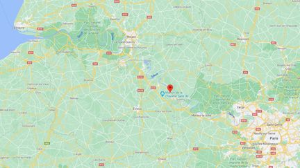 Un couple est soupçonné d'avoir violé et tué leur fille d'un mois et demi, à&nbsp;leur domicile situé à&nbsp;La Chapelle-Longueville (Eure), le 20 décembre 2020. (GOOGLE MAPS)