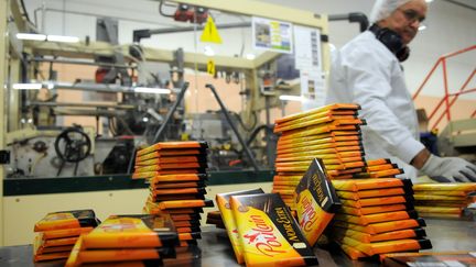 Un temps menacés, la totalité des emplois de l'usine de chocolat Poulain de Villebarou dans le Loir-et-Cher vont finalement être sauvés. (SEBASTIEN GAUDARD / MAXPPP)