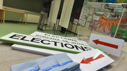  (21.456 candidats répartis sur 171 listes pour le premier tour des régionales © maxPPP)