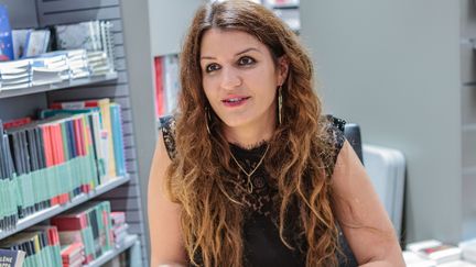 Marlène Schiappa participe à une séance de dédicaces, le 23 juin 2017 à Paris. (CHRISTOPHE BONNET / CROWDSPARK / AFP)