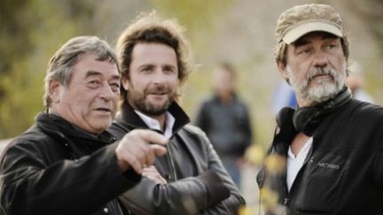 Edmond Vidal, l&#039;ex-chef du gang des lyonnais, et le réalisateur Olivier Marchal sur le tournage du film &quot;Les lyonnais&quot; 
 (DR)