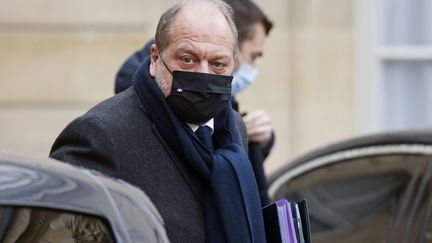 Le ministre français de la Justice, Eric Dupond-Moretti, quitte l'Elysée à Paris le 13 janvier 2021. (LUDOVIC MARIN / AFP)