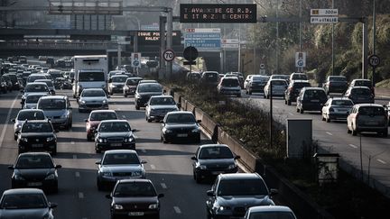 Sur le périphérique parisien, le 4 décembre 2016.&nbsp; (PHILIPPE LOPEZ / AFP)