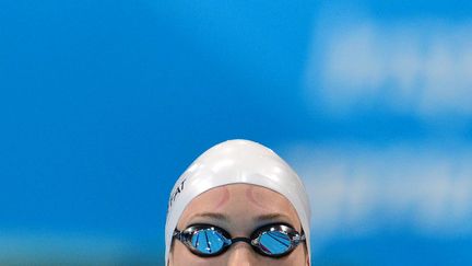 La nageuse fran&ccedil;aise Camille Muffat avant le d&eacute;part de la finale du relais 4 x 200 m nage libre aux Jeux olympiques de Londres (Royaume-Uni), le 1er ao&ucirc;t 2012. (GABRIEL BOUYS / AFP)