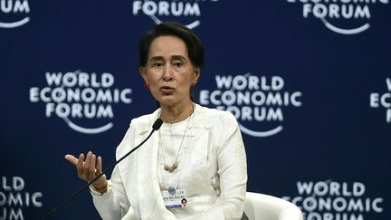 Aung San Suu Kyi, au forum économique&nbsp;de Hanoï (Vietnam), le 13 septembre 2018. (YE AUNG THU / AFP)