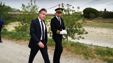 Le ministre de la Transition écologique et de la Cohésion des territoires, Christophe Béchu, le 27 avril 2023 à Rivesaltes (Pyrénées-Orientales). (NICOLAS PARENT / MAXPPP)