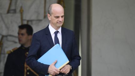 Jean-Michel Blanquer, ministre de l'Education, quitte le palais de l'Elysée, le 19 juillet 2017. (MARTIN BUREAU / AFP)