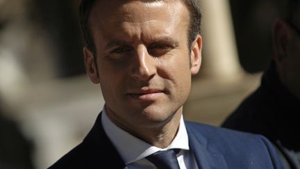 Emmanuel Macron lors de sa visite en Algérie, le 14 février 2017. (STRINGER / AFP)